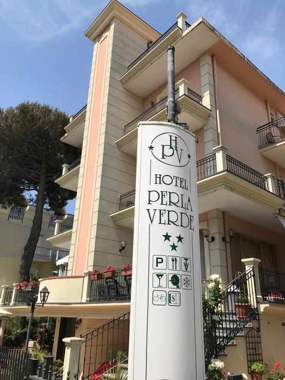 Hotel Perla Verde Ріміні Екстер'єр фото